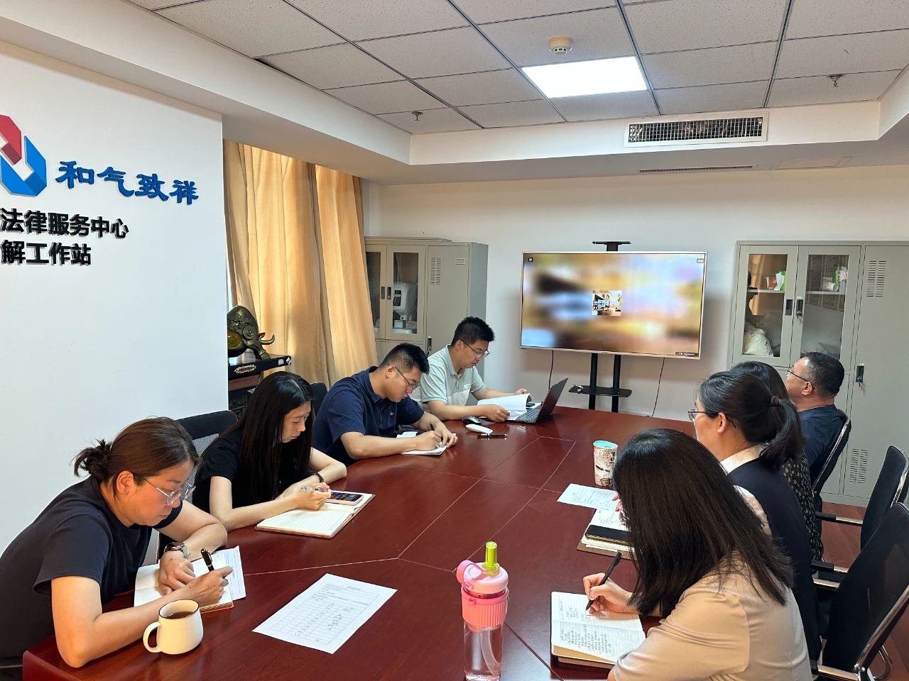 不忘初心跟黨走 砥礪奮進新時代——內(nèi)蒙古證券期貨業(yè)協(xié)會開展系列活動慶祝七一建黨節(jié)